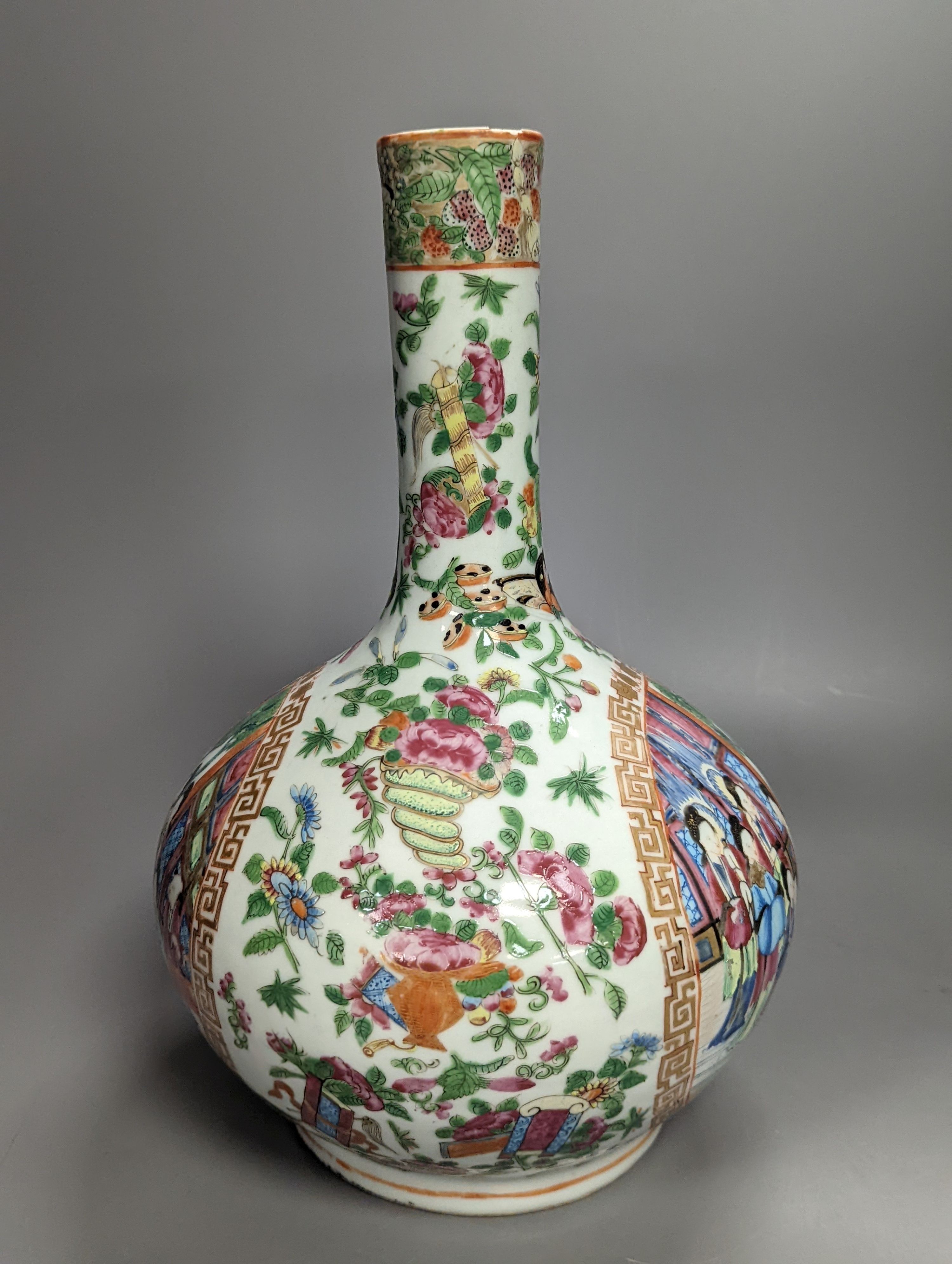 A Chinese famille rose bottle vase, Daoguang period, height 31cm